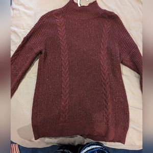 Abercrombie & Fitch Sweater
